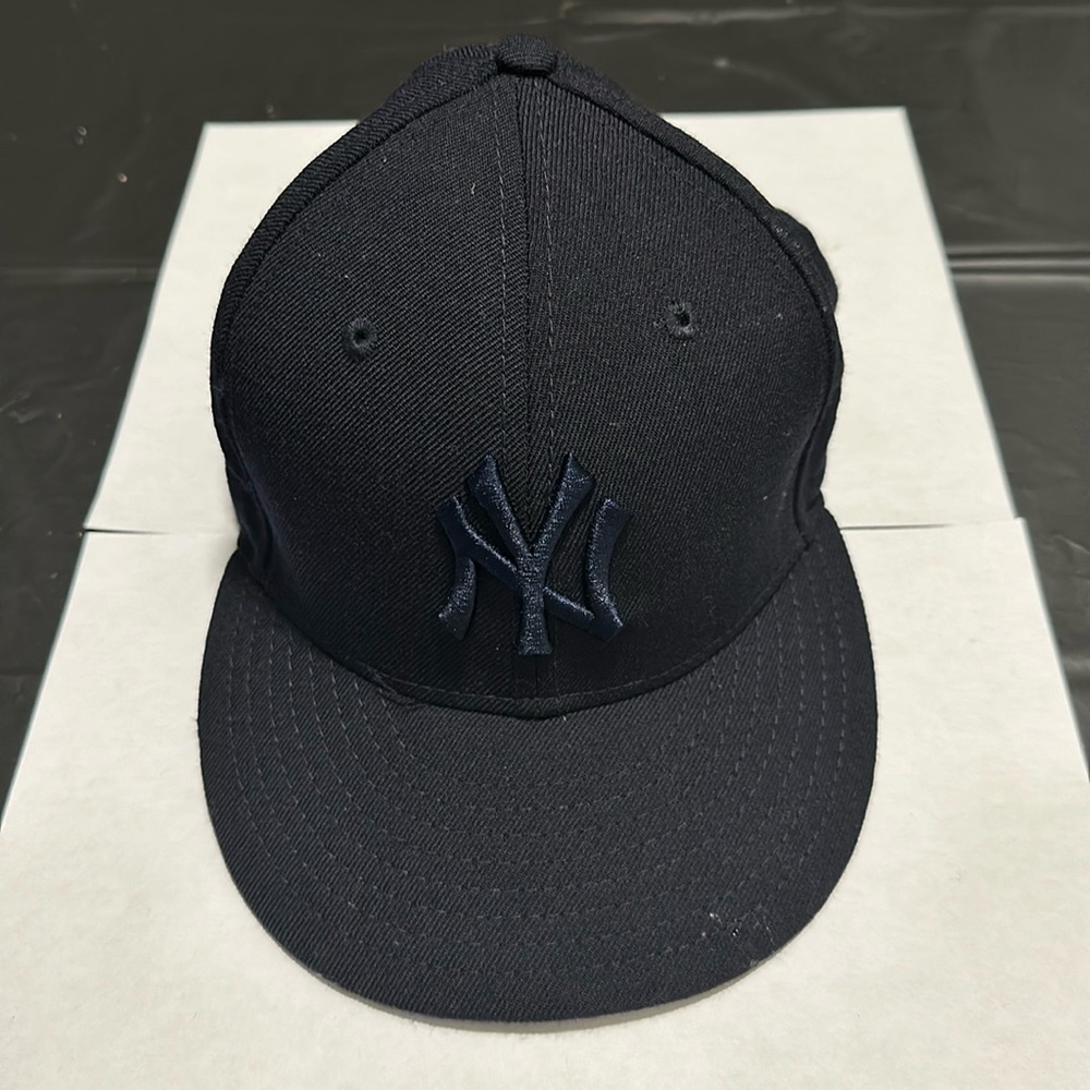 New York Mets New Era Men Fitted Hat
